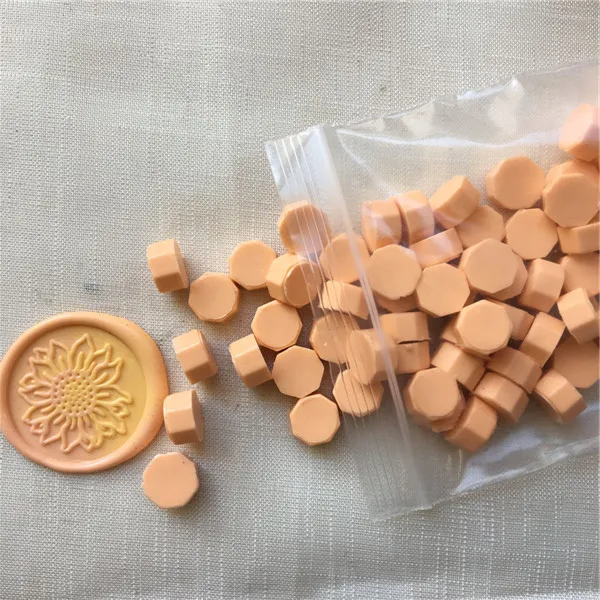 LightSalmon Один пакет, уплотнительные восковые бусины, зернистый воск, 32-34 г, около 100 шт, уплотнительный воск, многоцветная печать, воск, таблетки, сургуч - Цвет: LightSalmon