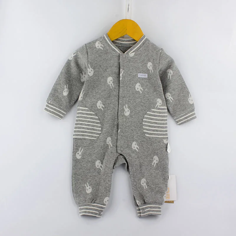 Серый Одежда для новорожденных; Комбинезоны для маленьких девочек; хлопковые мягкие вязаные детские зимние комбинезоны унисекс; комбинезоны с длинными рукавами и стоячим воротником; сезон осень - Цвет: Серый