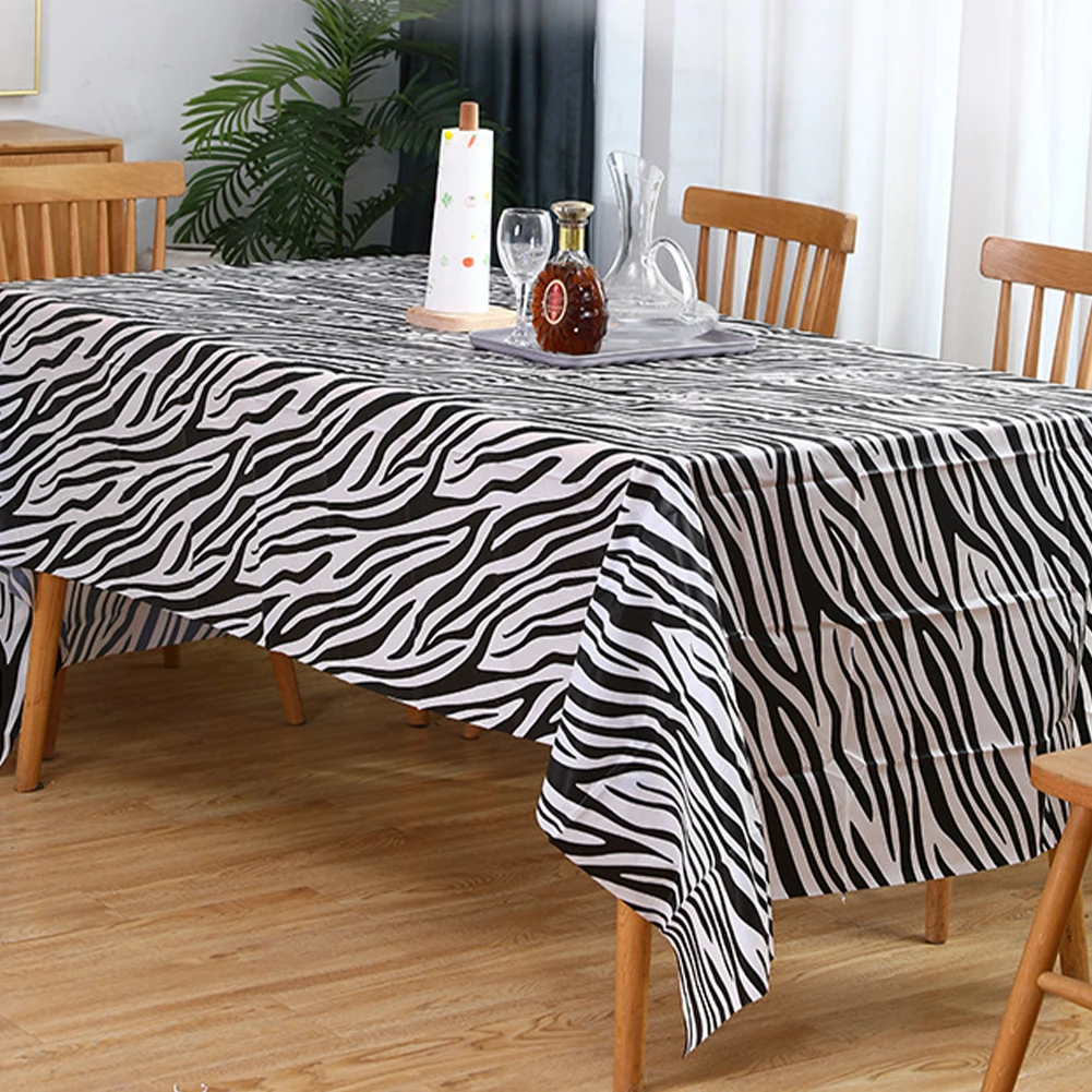 

173 x 274 CM Animal Safari Table Cover Animal Theme Tablecloth Disposable Waterproof Oil-proof Table Cloth Party Decor Supplies