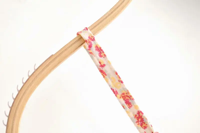 Bazaleas винтажное элегантное розовое женское платье на бретельках с цветочным