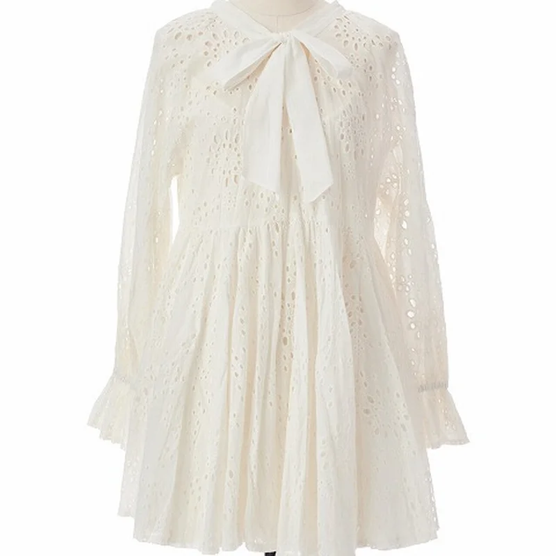 

2021 Spring Summer Japan Women Chic O-neck Flare Sleeve Embroidery Hook Flower Hollow Design Mini Dress + Solid Slip Dress