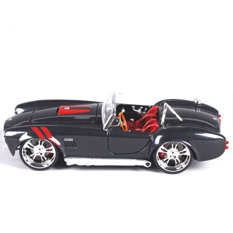 Модель металлическая в масштабе 1/24 модель классического автомобиля Ford Shelby Cobra