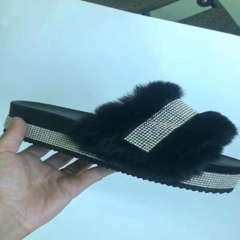 

Brangdy Women Fur Slippers Summer Home Flat Fur Slides For Big Size 43 Fluffy Female Shoes Glitter Indoor Women' Casual Shoes