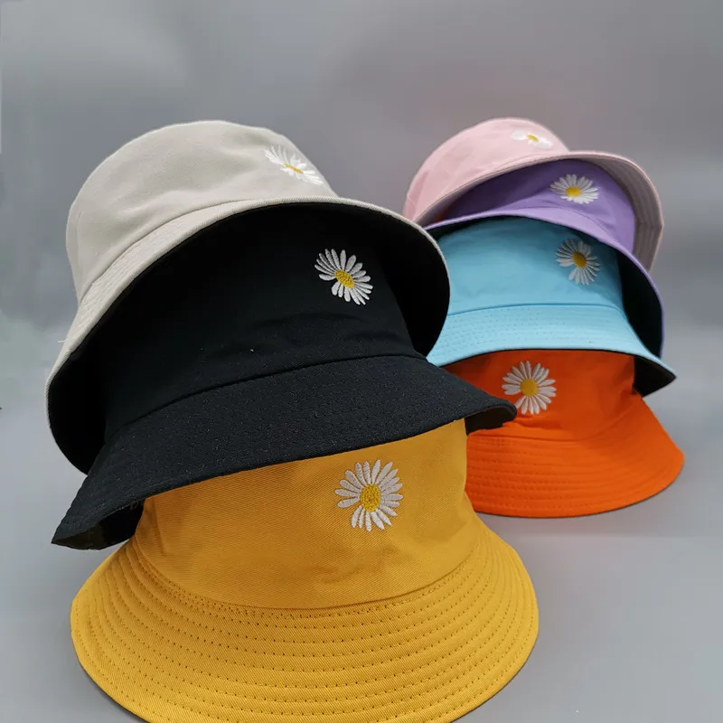 

Spring and Summer New Small Daisy Double-sided Fisherman Hat Female Street Trend Wearing Basin Hat Male Student Couple Hat