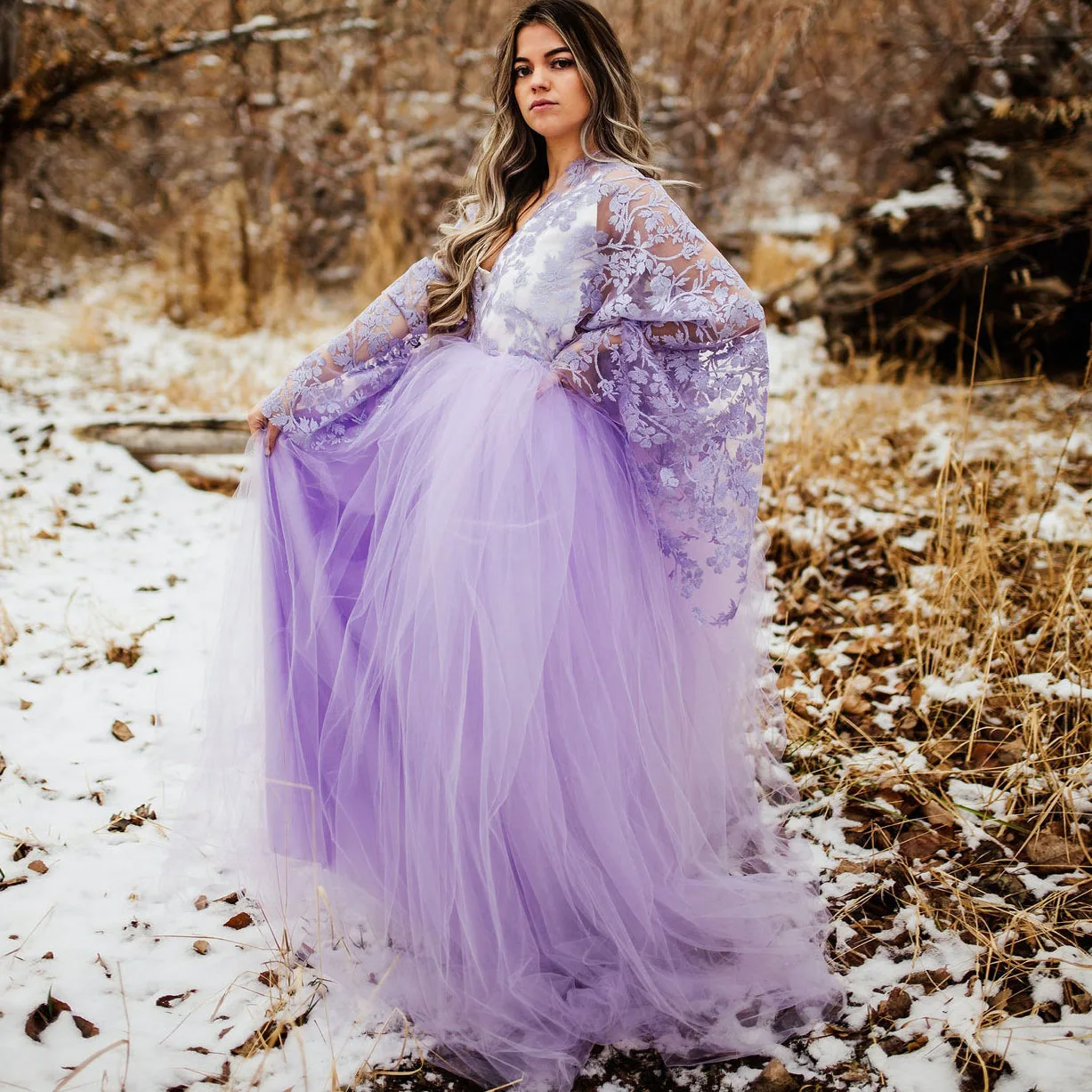 

Lavender Floral Lace Prom Dress Layered Puffy Tulle Ball Gown V-Neck Maternity A Line Long Sleeves Floor Length Party Gown