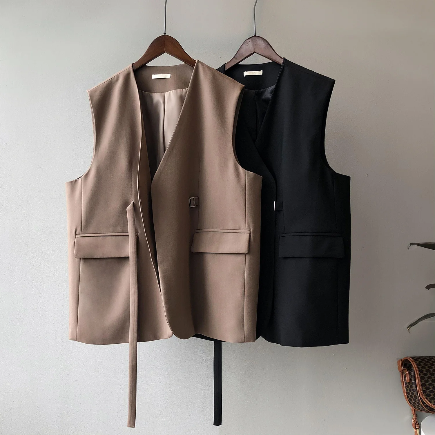 

Brown Sleeveless Vest Waistcoat Women With Belt Tie Women's 2021 Autumn New Korean Loose Thin Coat Gilet