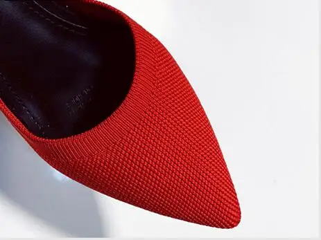 Новинка 2020 года Женские туфли-лодочки с ремешком на щиколотке из двух предметов