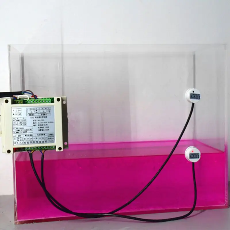 Датчик уровня жидкости с 2 бесконтактными датчиками и автоматическим