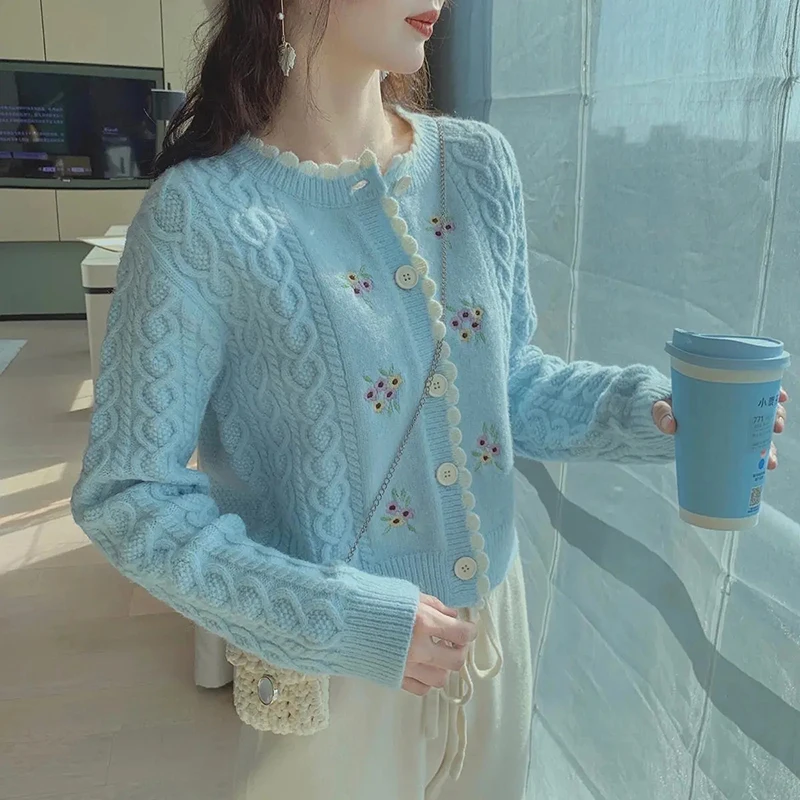 2021 Autumn Sweet Wavy Edge Twist Preppy Style Loose Cardigan Sweater Korean O-neck Flower Embroidery Blue White Knitted Sweate