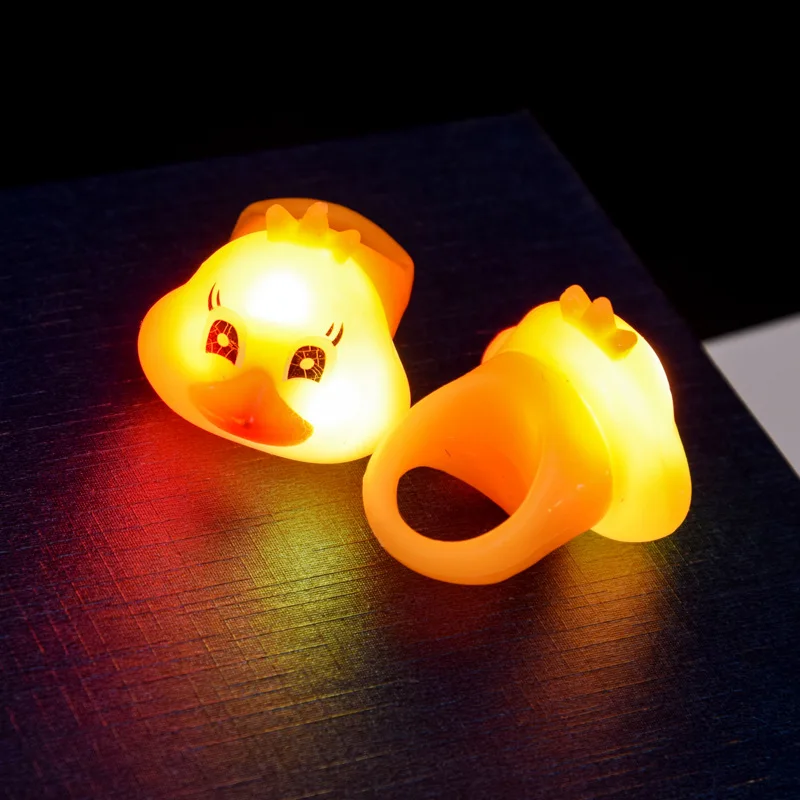 50 шт./лот светодиодные Мультяшные животные светящиеся кольца с мягким светом