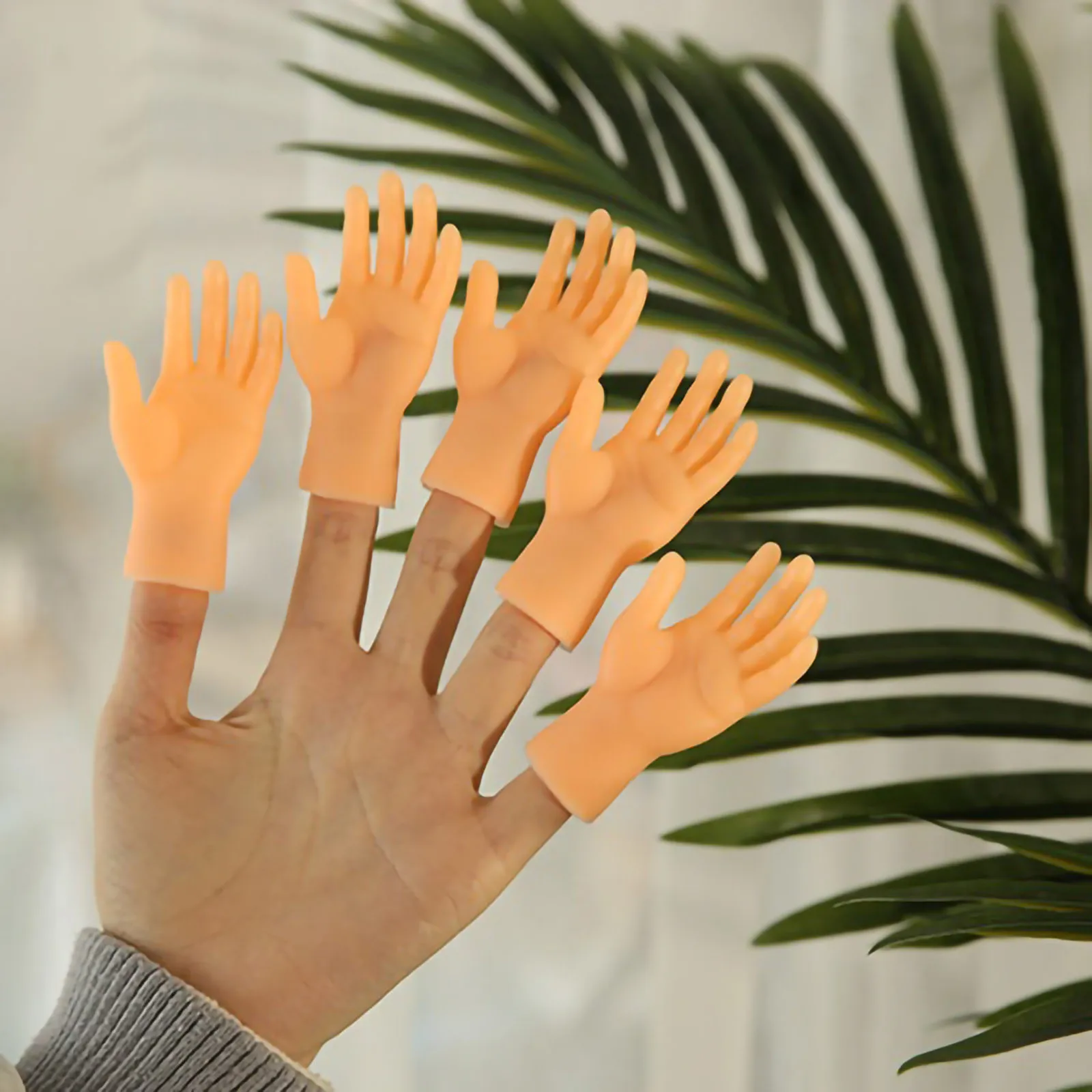 

2/5/7PC Halloween Mini Finger Tiny Funny Simulation Left Right Hand for Game Party Costume Novelty Interesting Finger Puppets