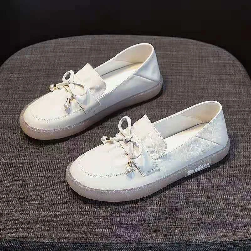 

Nurse Shoes Female Footwear Round Toe Casual Sneaker Soft All-Match Nursing Dress New Breathable Small Summer PU Flat Slip-On Fr