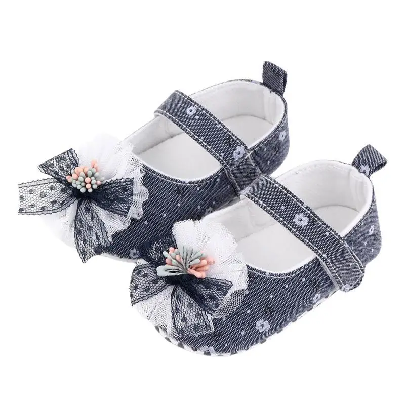 

Baby Girls Crib Shoes Flats Non-Slip Soft Sole Infant Princess Dress With Flower Bowknot 0-18Months First Walkers