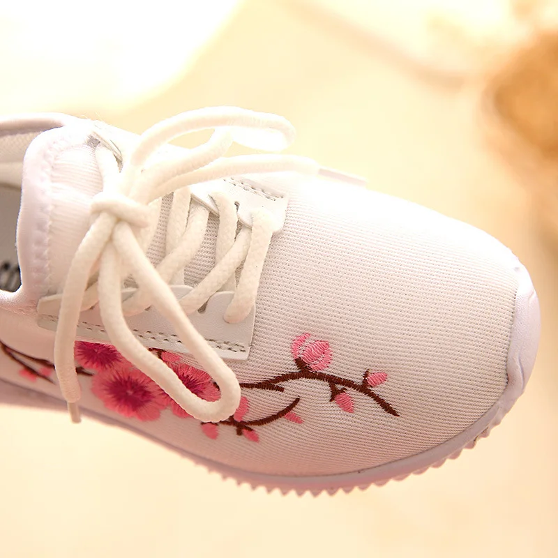 

Kids Girls Casual Shoes Sneakers Children Embroidery Flowers Sports Shoes Baby Toddler Shoes Light Comfortable Flats Fashion