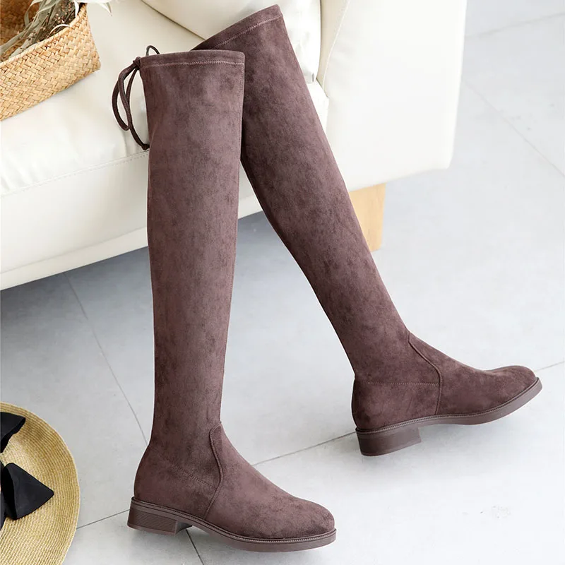 Женские офисные ботфорты стрейч Taoffen теплые размеров 35-39 на толстой подошве для