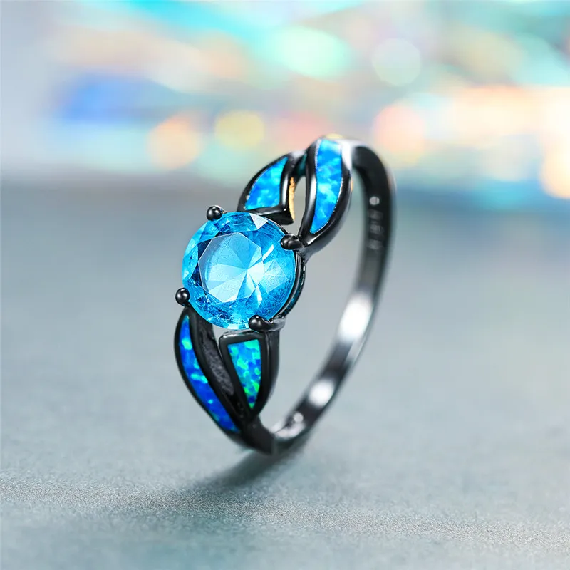 Женское винтажное уникальное кольцо с крестиком свадебное черного золота