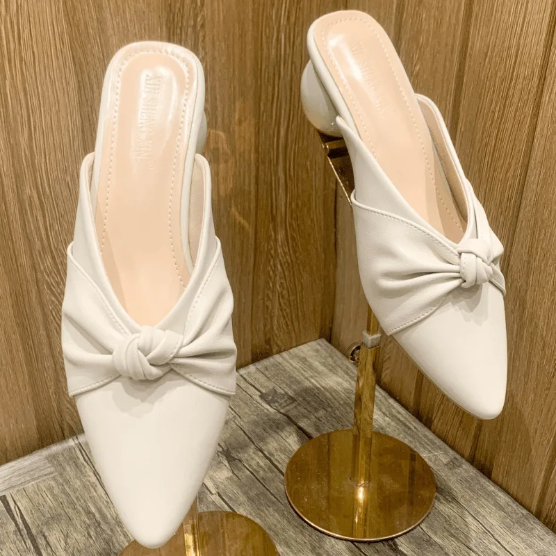 Женские брендовые дизайнерские кожаные шлепанцы туфли без задника с острым