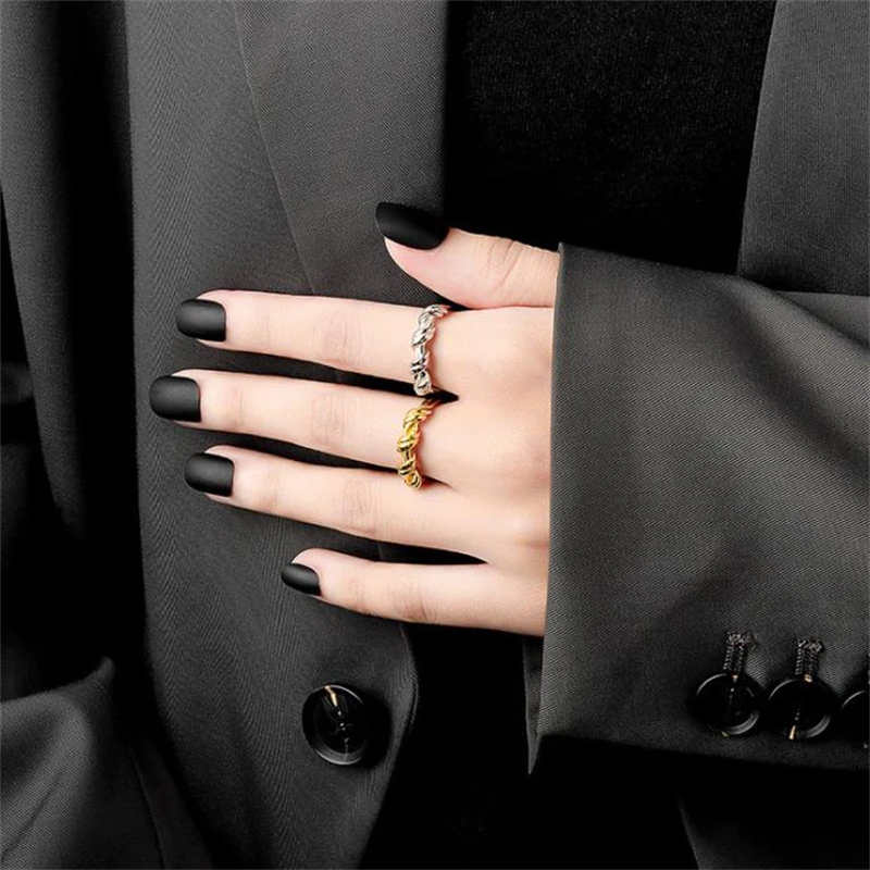 

Korean Style Women's Rings Multilayer Irregular Knotted Adjustable Finger Ring Wedding Engagement Fashion Jewelry Gift for Women