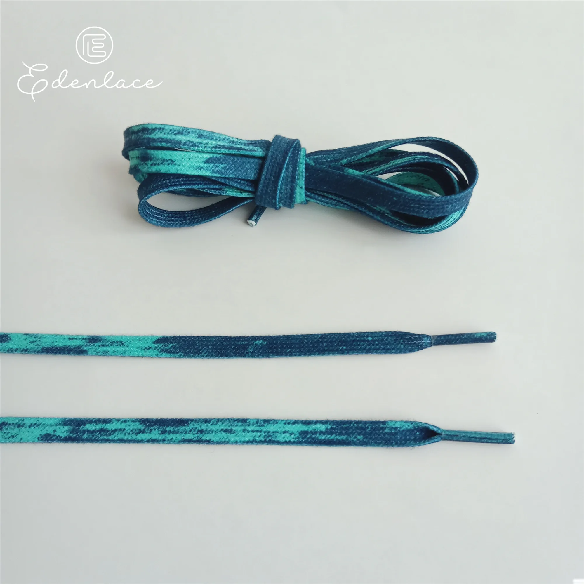 

Шнурки для обуви аморфные, плоские, с постепенным изменением цвета, голубые, как джинсовые
