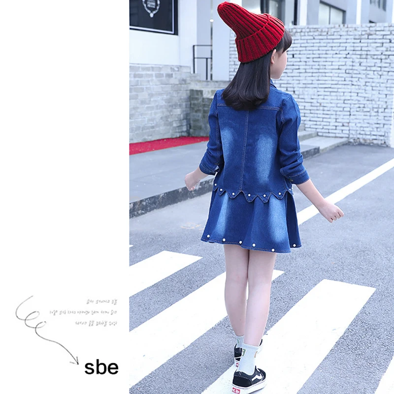 

Girl clothes denim three-piece fashion sports jacket + Long sleeve T-shirt + denim Half-length skirt high quality child clothing