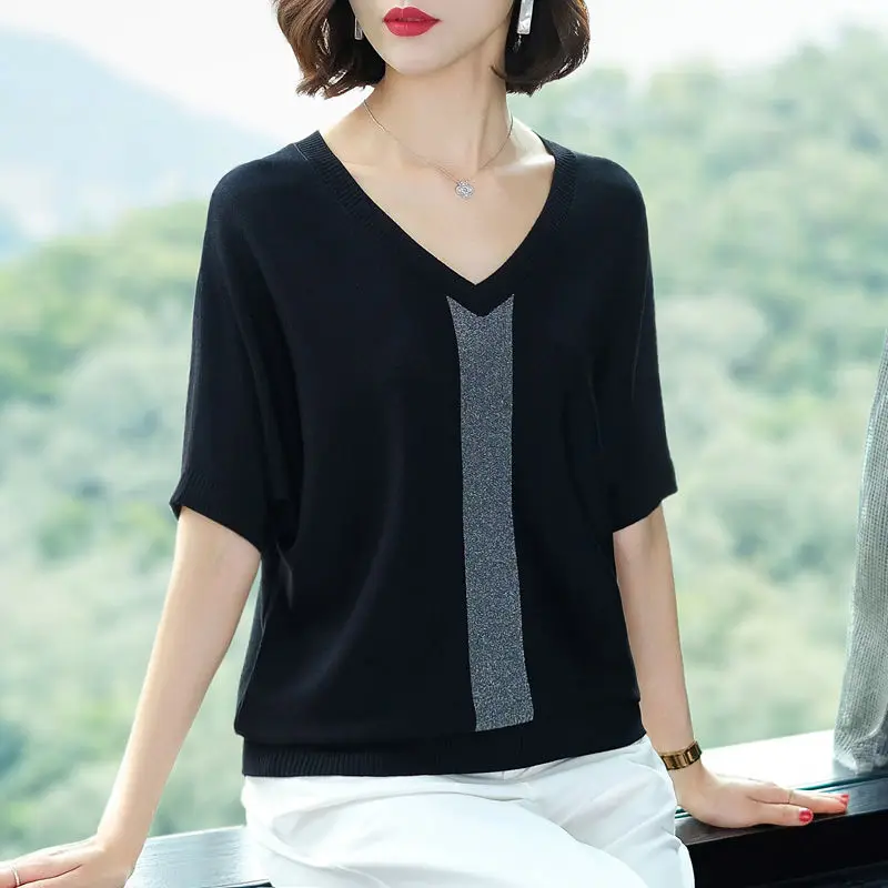 Short-sleeved Black V-neck T-shirt Female Stripes Stitching Fashion Loose Thin Frills Section Pullover Women | Женская одежда