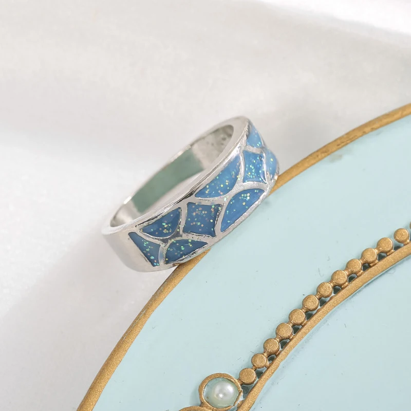 

2021 New Fashion Imitate Blue Opal Rings For Women Trendy Silver Color Female Jewelry Party Accessories Birthday Gifts