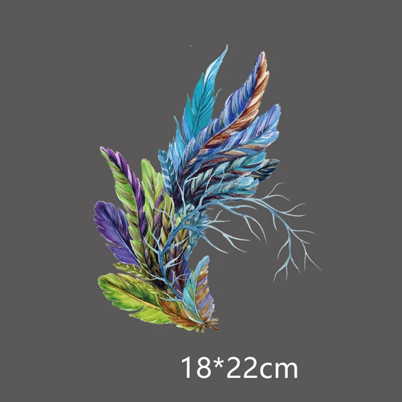 

1PCS Colorful Feather Transfers For Clothing T-shirt Summer Style Iron-On Thermal Transfer Hot Vinyl Ironing Stickers On Kids