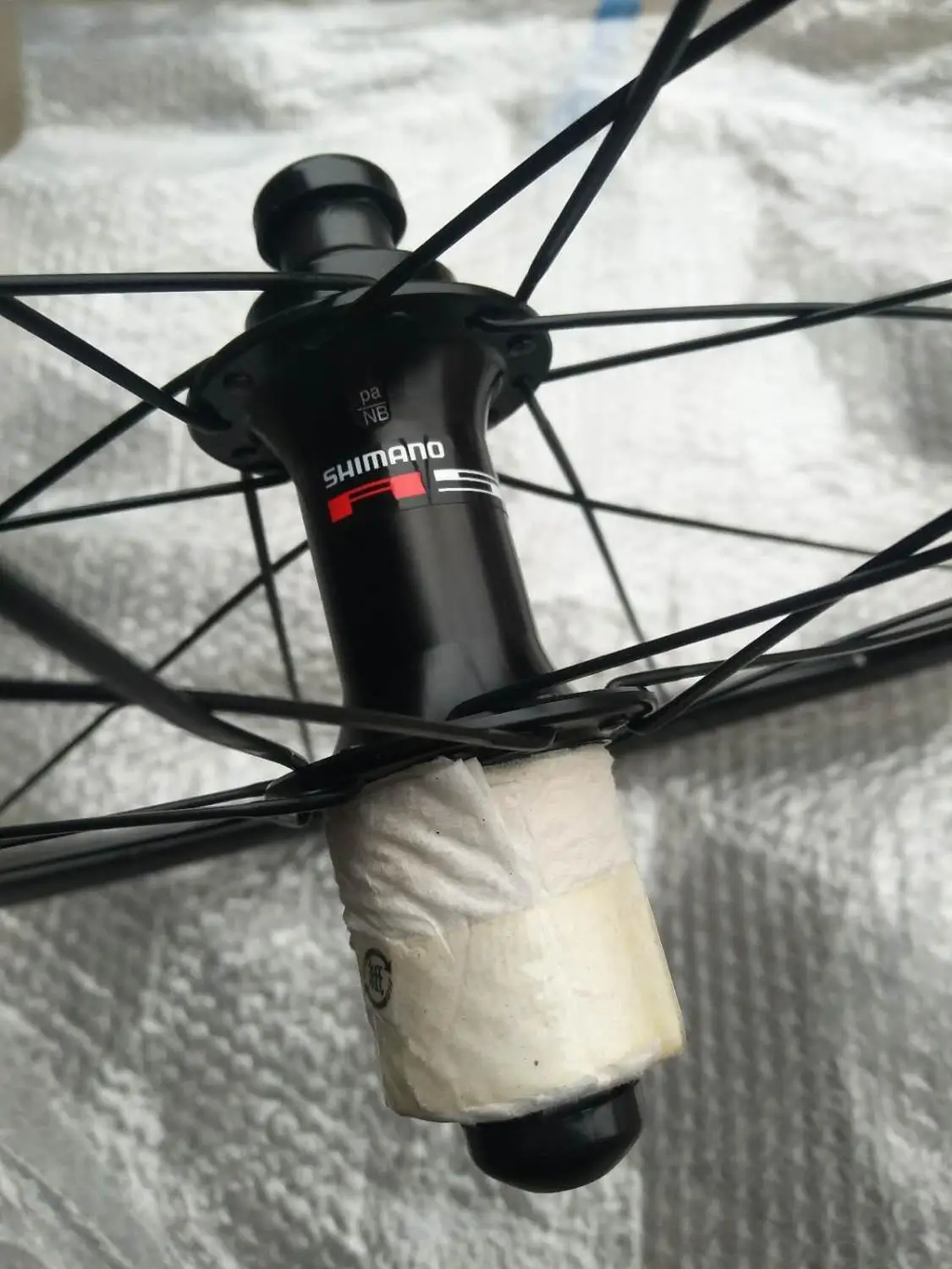 Shimano R501 700C дорожная Передняя и задняя колесная черный красный|Велосипедное