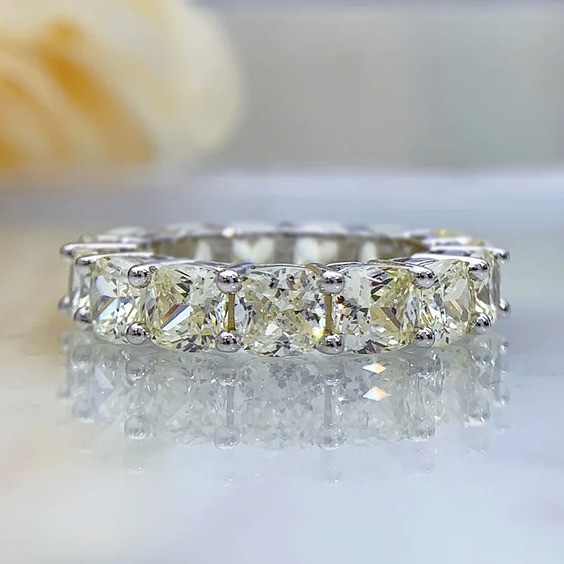 

New 925 Sterling Silver Round Full High Carbon Diamond Ice Flower Cut Light Yellow Ring For Female Fine Bridal Jewelry
