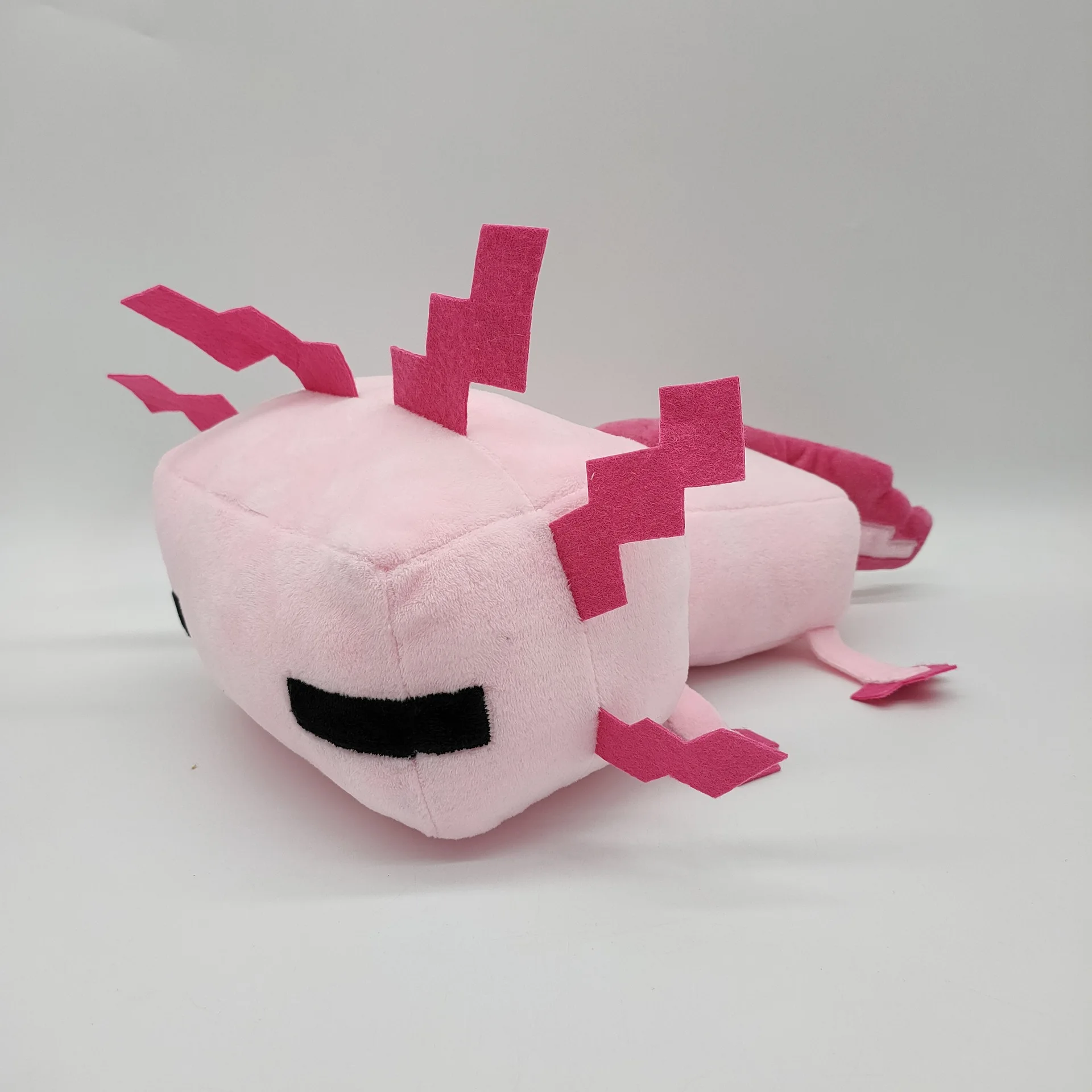 

Новая плюшевая кукла Саламандра Axolotl, мультяшная кукла-животное, периферийные детские игрушки, игрушки для Хэллоуина, игрушки-фиджеты с нак...