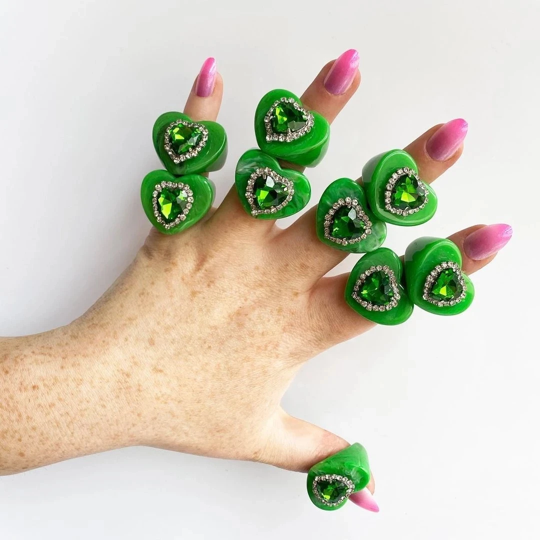 

Vedawas летние INS милые сердца акриловые прозрачные кольца для женщин Бохо Стразы геометрические обручальные кольца ювелирные изделия в подар...