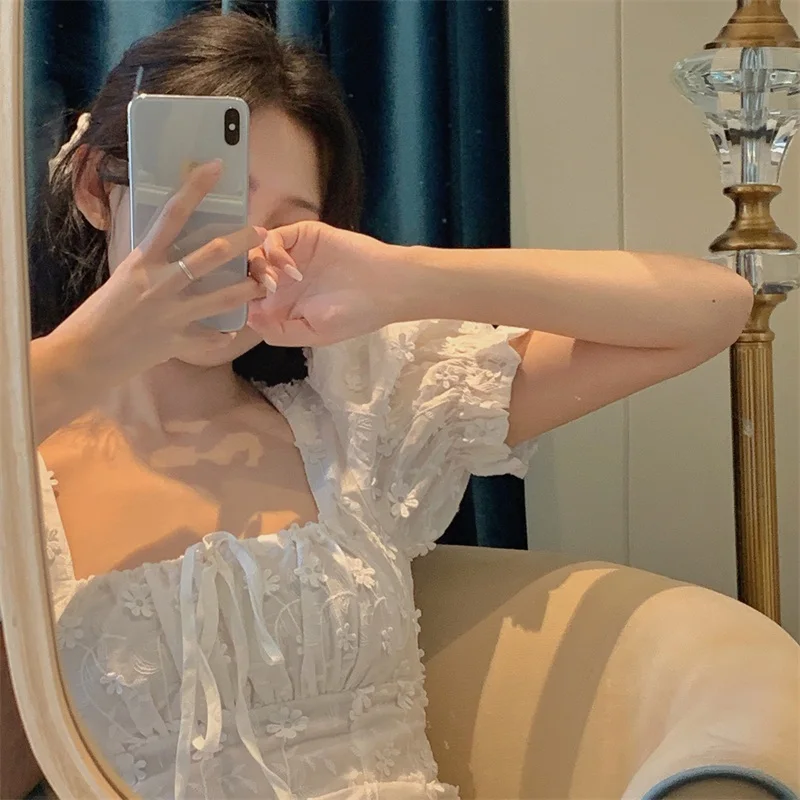 

Women Lolita Sweet Flowers Embroidery Dress Summer Puff Sleeve Square Collar Backless White Dresses Vintage Slim Dresses Vestido