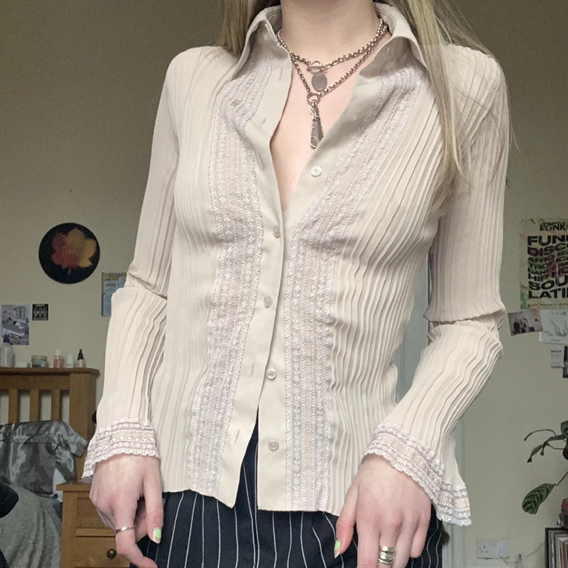 

hirigin Vintage Lace Cute Crop Tops Y2K Chiffon Buttons Up Shirts Turn Down Collar Outfits Women Autumn Elegant Blouses 2022