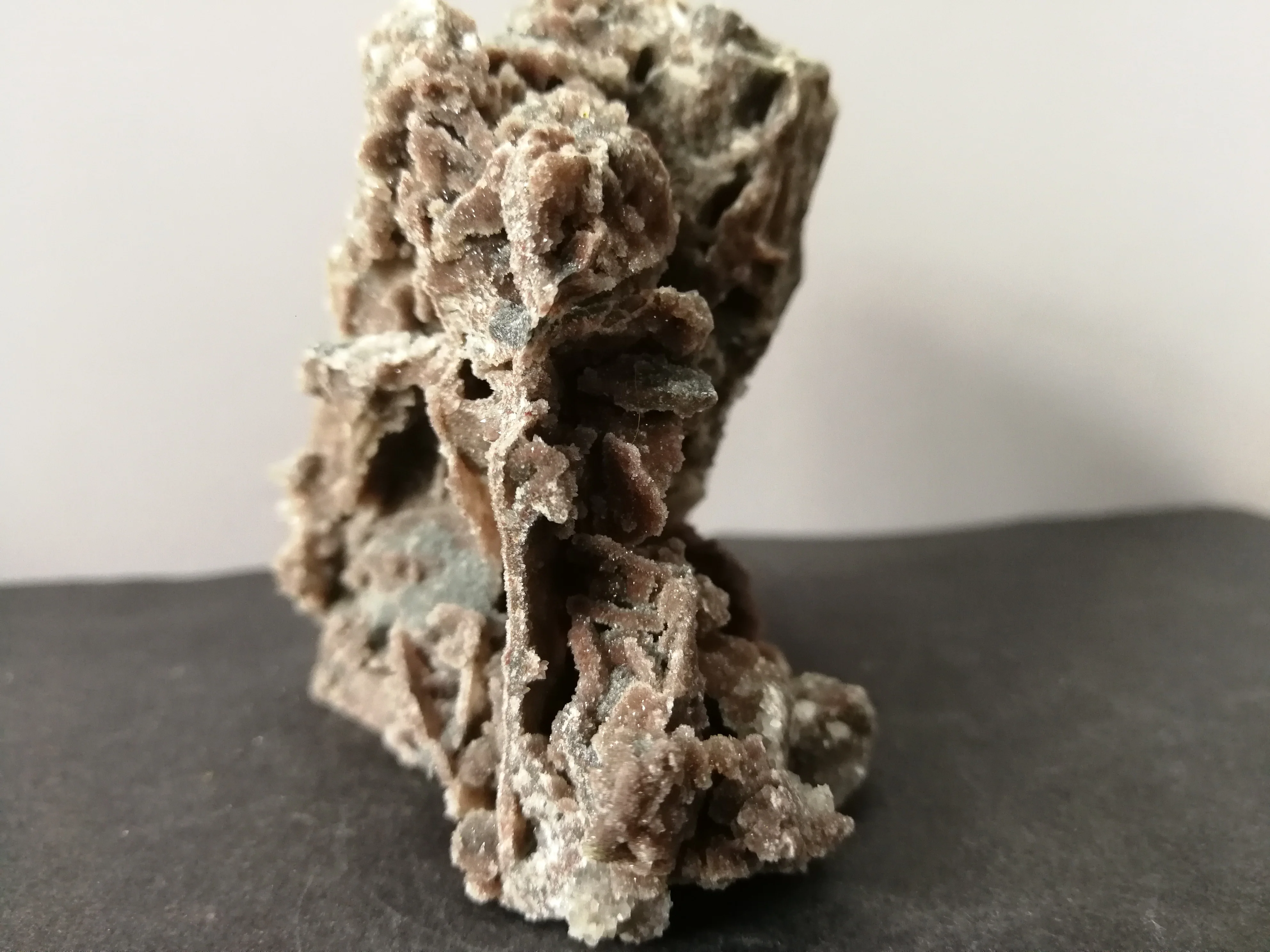 244 7 натуральный минеральный Диорит кварц кристалл энергетический камень для