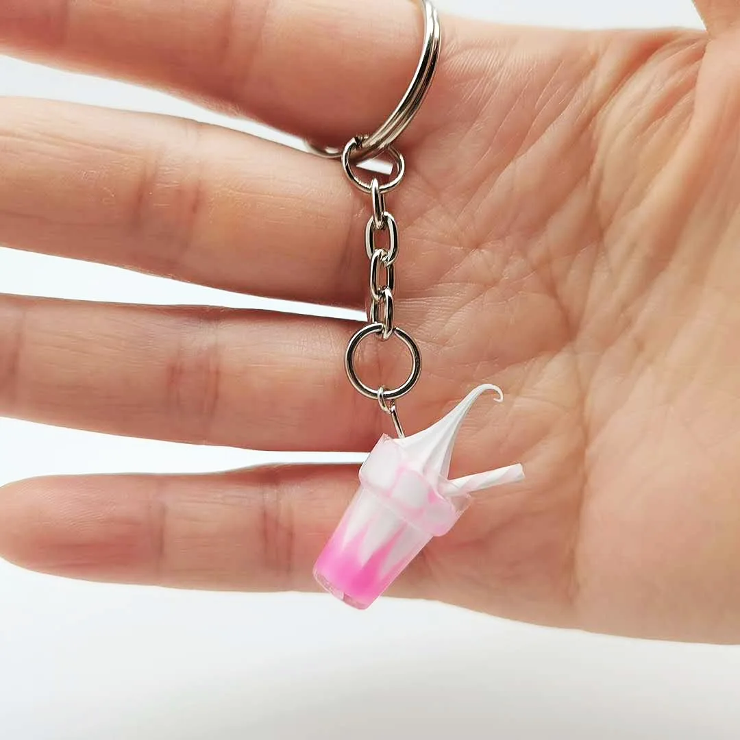 

Creative Mini Ice Cream Keychain Two-color Cream Fruit Cup Dessert Key Chain for Women Bag Pendant Gift Keyring Holder Wholesale