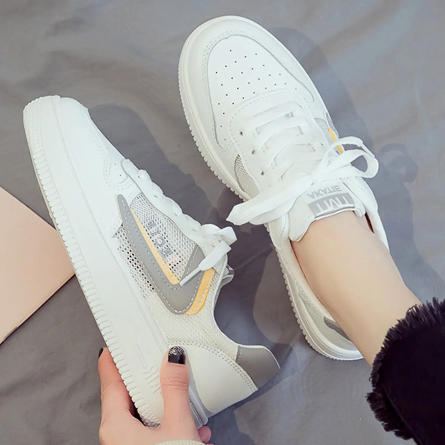 Small white shoes for women's shoes 2021 summer new hollow out breathable single network students platform movement sneakers