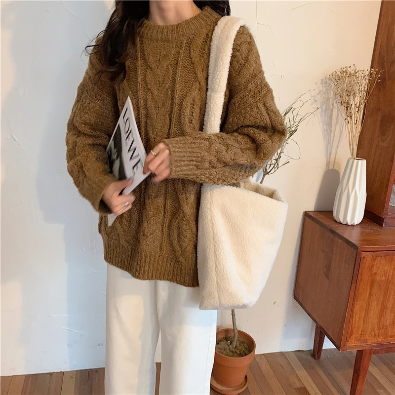 

Winter Lambswool Women Handbags Luxury Designer White Shoulder Bags Brand Faux Fur Large Tote Female Messenger Bag Bucket Bag