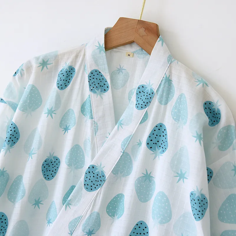 

Pajamas Japanese Style Kimono Yukata Unisex Lover Matching Sleepwear Women Men Clothes Robe Floral Print Kawaii Summer Suit