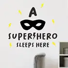 Makeyes A Superhero Sleeps Here настенная наклейка, виниловая настенная роспись для мальчиков, настенная наклейка, Настенный декор, подарок для детей, Q467