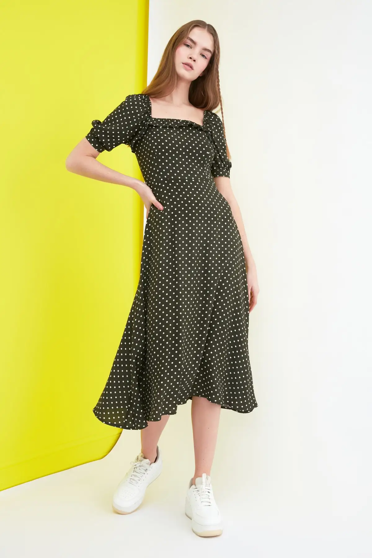 

Trendyol Polka Dot Dress TWOSS21EL0511