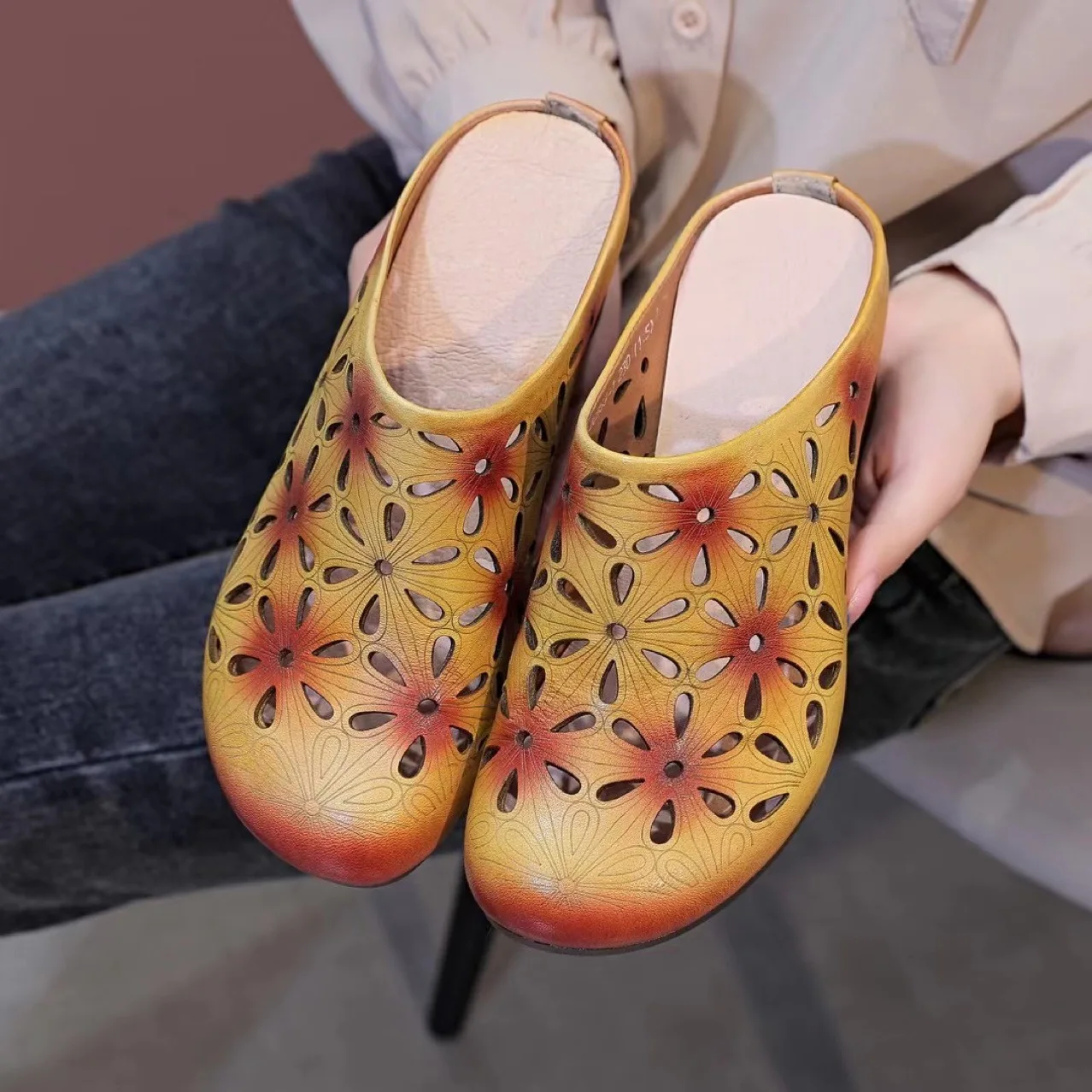 

Tilocow Summer Retro Mules for Women Hollow Slingback Platform Slippers Female Shoes Woman Casual Wrap Toe Heel Floral Footwear