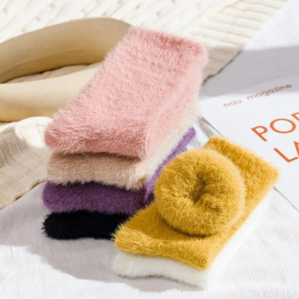 

Tear-resistant Washable Windproof Foldable Winter Stockings for Gifts