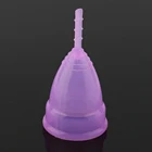 Многоразовая Мягкая силиконовая менструальная чашка большого и маленького размера, три цвета, женские гигиенические принадлежности для ухода за здоровьем