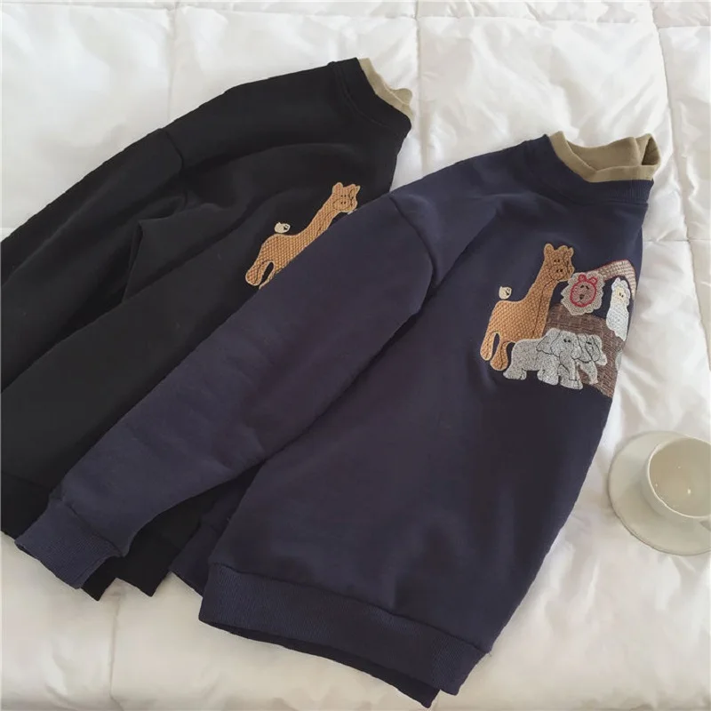 

ZOGAA Hoodies Women Cartoon Embroidery Lovely Sweatshirts Thicken Plus Velvet Loose Casual Student Female Popular Womens Vintage