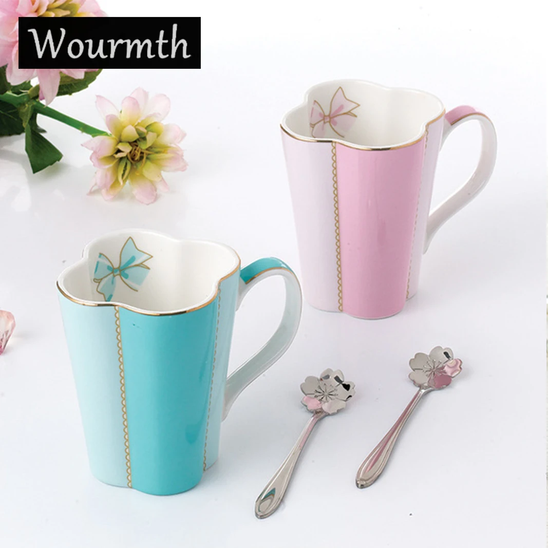

Wourmth Creative Gold Mugs High-quality Ceramic Tea Cups With Spoon Beautiful Pink Bowknot Coffee Cup 320ml Valentine Gift