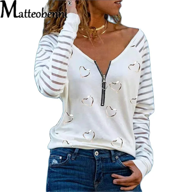 Купи Women's Heart Printed T Shirt V Neck Zipper Casual Loose Stripe Long Sleeve Tops T-Shirt 2021 New Autumn Fashion Street Clothing за 533 рублей в магазине AliExpress