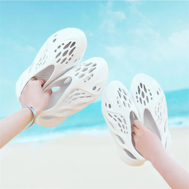 

Summer Mens Beach Aqua Shoes Men Casual Fashion Porous Water Shoes Men Anti Slippery Women Sandals Outdoor Swim Water Sneakers