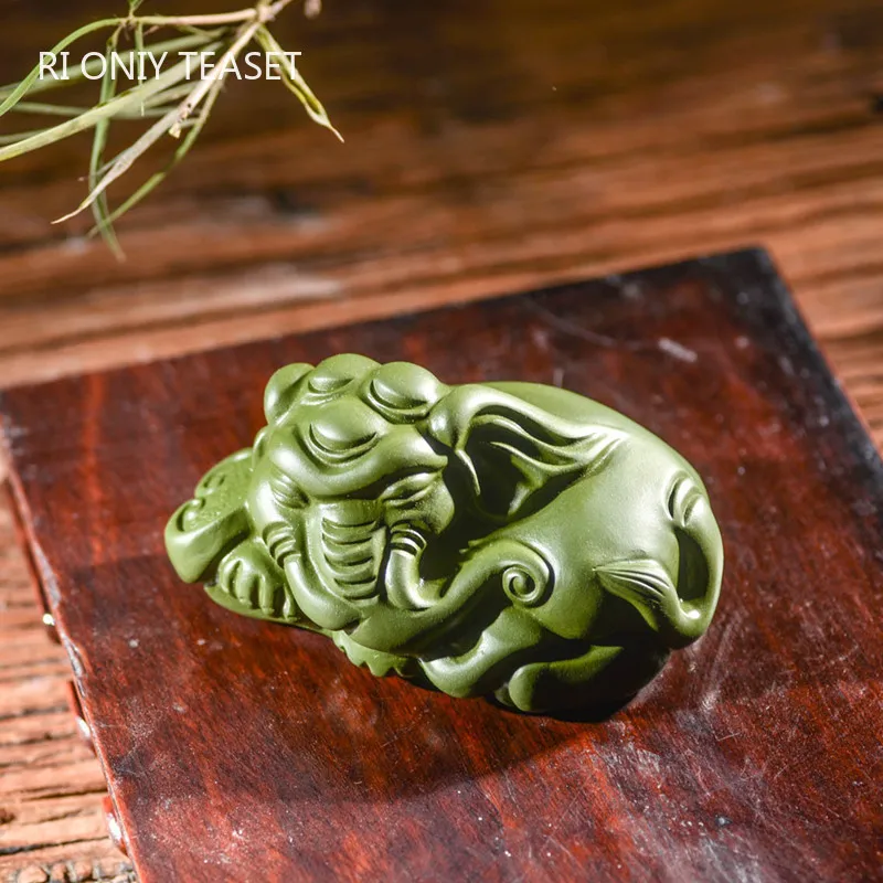

Yixing Handmade Purple Clay Tea Pet Elephant Statue Ornaments Desktop Sculpture Crafts Chinese Tea Set Decoration Art Gifts