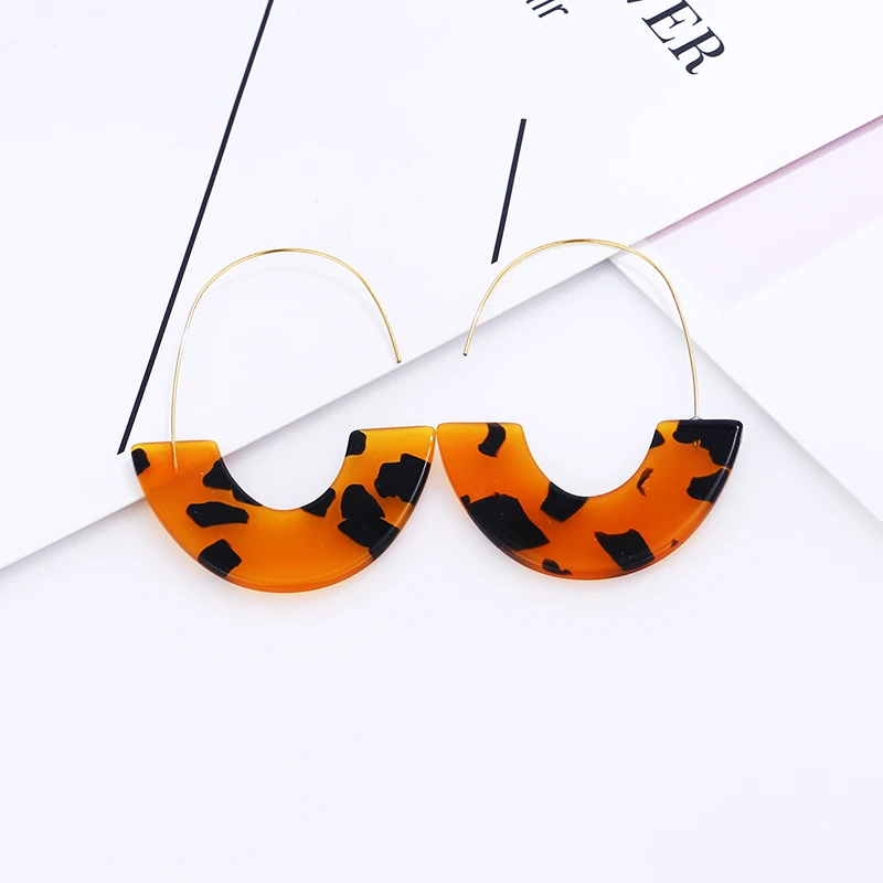 

2019 Geometric Leopard Drop Earrings Unique Acrylic Semicircle Dangle Earrings For Women Colorful Resin Fashion Female Jewelry