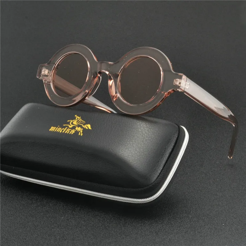 Солнцезащитные очки MINCL круглые матовые черные с плоским верхом модные